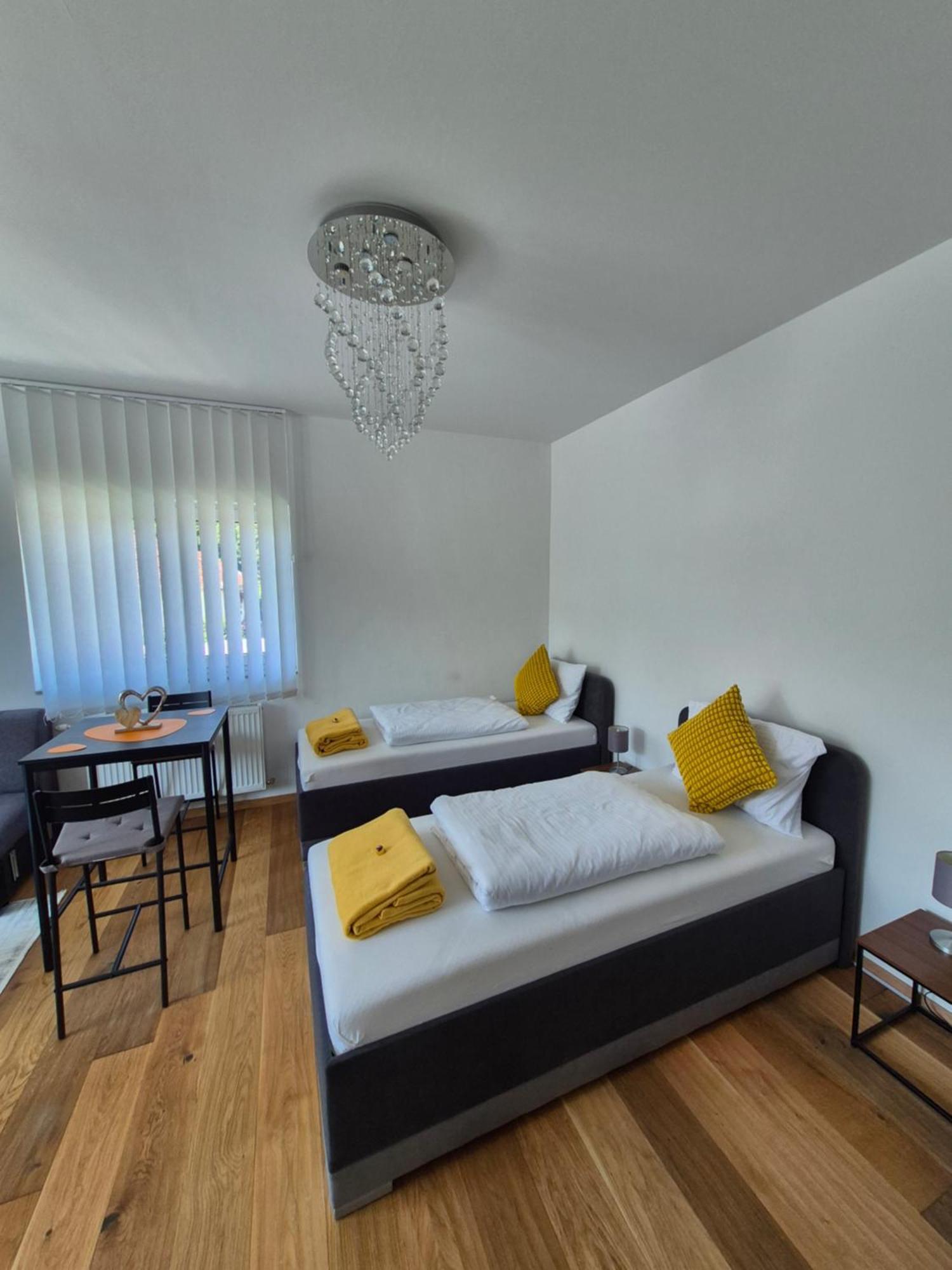Neubauwohnung Mit 80 M2 Terrasse, 8 Minuten Von Entfernt Linz