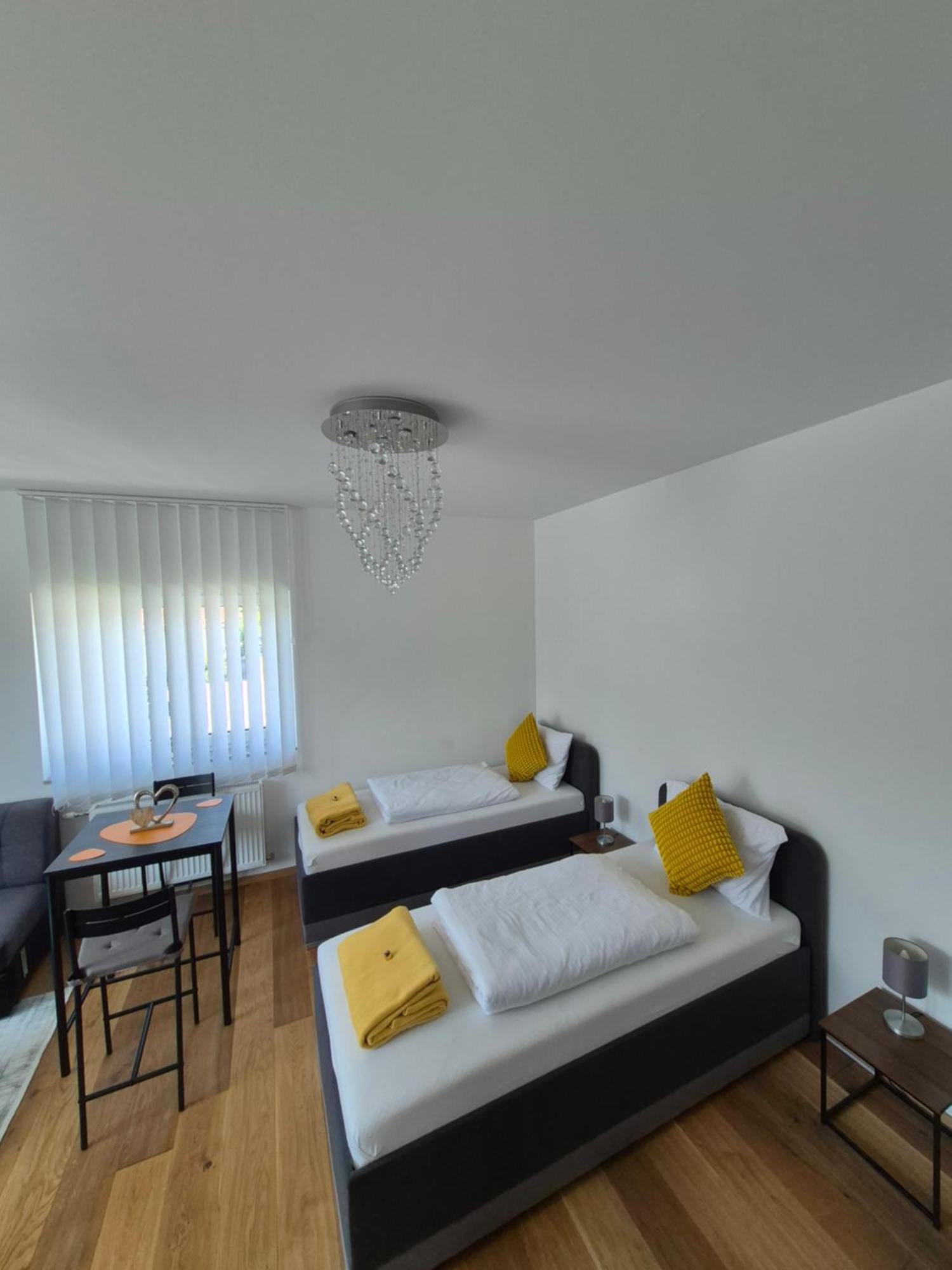 Neubauwohnung Mit 80 M2 Terrasse, 8 Minuten Von Entfernt * Linz